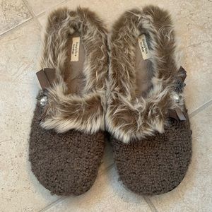 Simply Vera Wang Slippers, Size XL